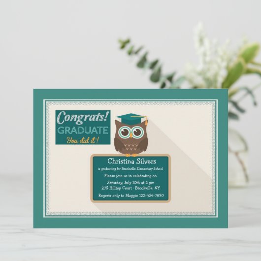 Blackboard Owl Afstuderen Invitation Kaart (Staand voorkant)