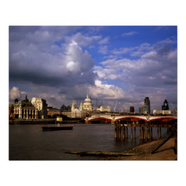 Blackfriars Bridge en St Paul's Cathedral Perfect Poster