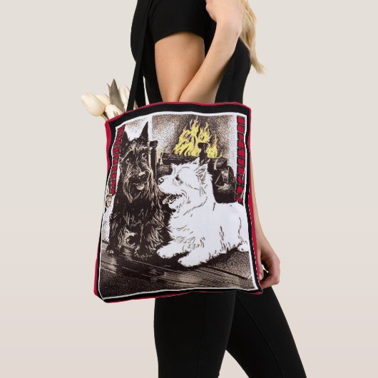 Blackie en Whitie bij het vuur Tote Bag (Dichtbij)