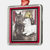 Blackie en Whitie door het vuur Metalen Ornament (Links)