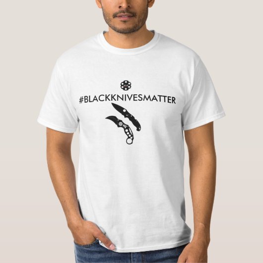 #BLACKKNIVESMATTER T-SHIRT (Voorkant)