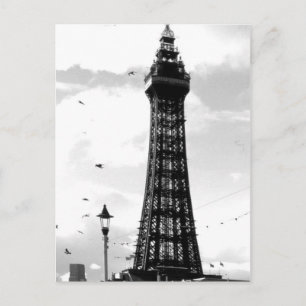 Blackpool Tower en lamp post B/W Briefkaart
