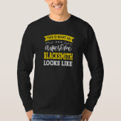 Blacksmith Job Title Employee Funny Worker Blacksm T-shirt (Voorkant)