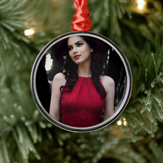 BlackWhiteRed ornament (Boom)