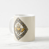 Blackwork Claddagh Koffiemok (Voorkant links)