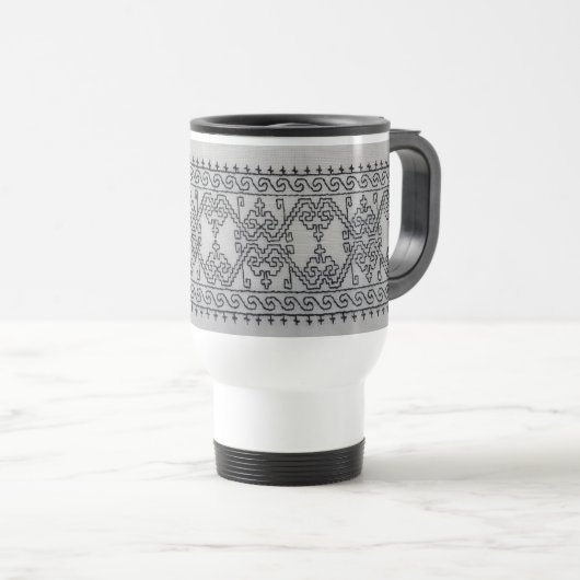 Blackwork embroidery travel mug reisbeker (Voorkant rechts)
