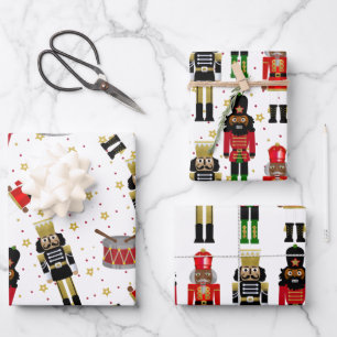 Bladen met zwarte bont en kerstkaarten inpakpapier vel