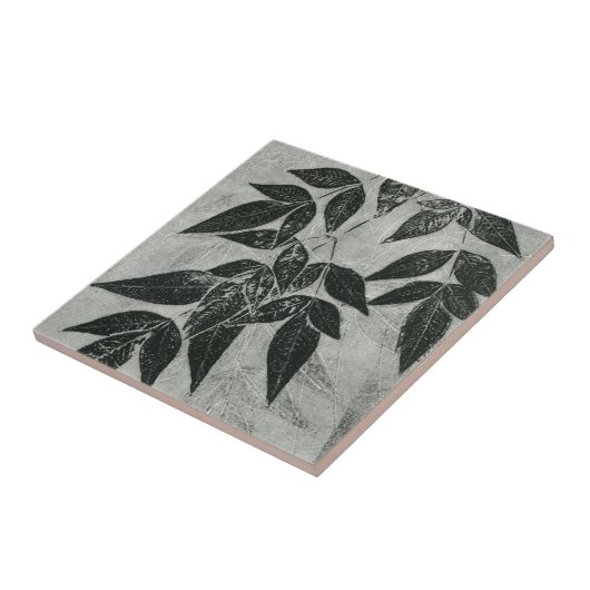Bladeren in zwart en wit tegeltje (Zijkant)