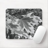 Bladeren in zwart-wit muismat (Met muis)