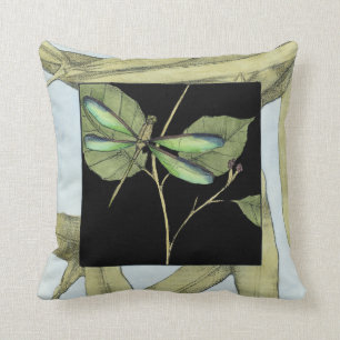 Bladeren met Dragonfly-ingang door Jennifer Goldbe Kussen
