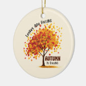 Bladeren vallen, de herfst roept – gezellige Herfs Keramisch Ornament (Links)