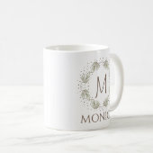 Bladkrans met monogram en naam koffiemok (Voorkant rechts)