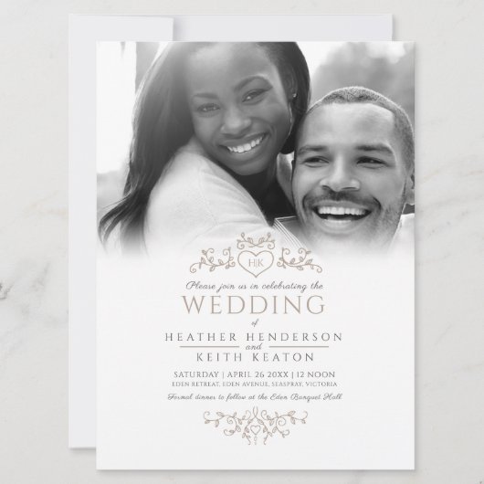 Bladlijn kunst hart monogram tan bruiloft foto inv kaart (Voorkant)