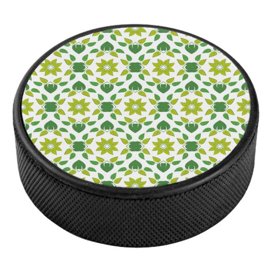 Bladpatroon, patroon van bladeren, groene bladeren hockey puck (3/4)