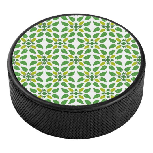 Bladpatroon, patroon van bladeren, groene bladeren hockey puck (3/4)