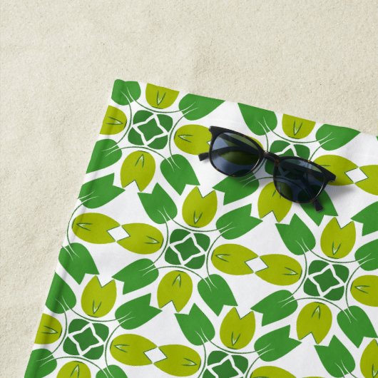 Bladpatroon, patroon van bladeren, groene bladeren strandlaken (In situ)