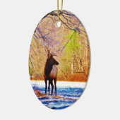 Bladzijde uitzicht Bull elk op sneeuw Keramisch Ornament (Links)