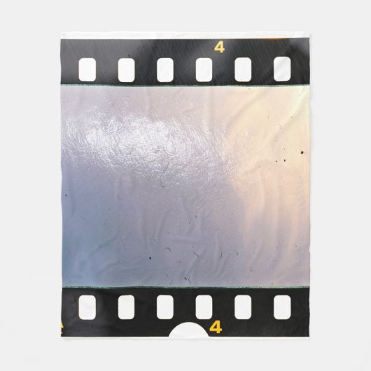 Blanco 35 mm lijst of strip op witte achtergrond fleece deken (Voorkant)