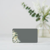 Blank Grijs Groen Snowberry + Eucalyptus Bruiloft  Plaatskaartje (Staand voorkant)