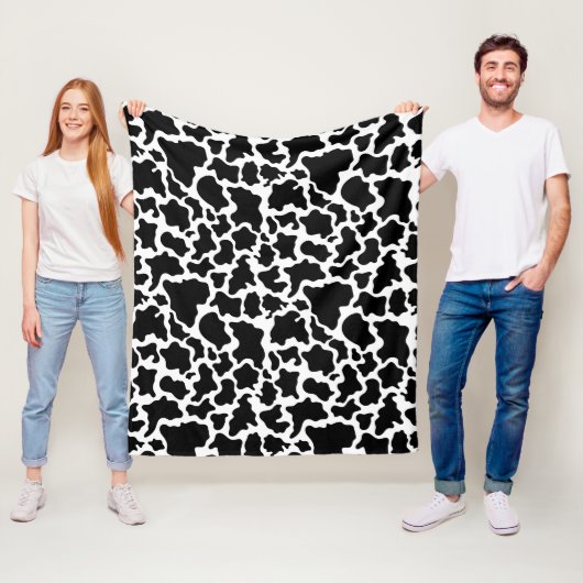 Blanket-fleece-Black en witte Koe Fleece Deken (In situ)