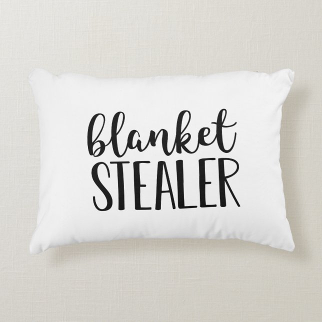 Blanket Stealer Accent Kussen (Voorkant)