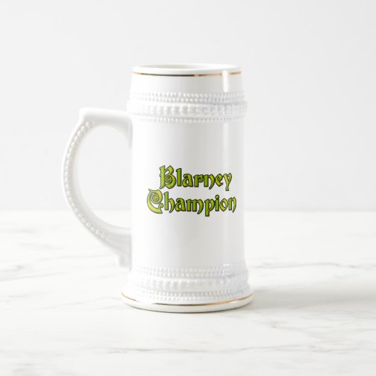 Blarney Kampioen witte stein met gouden sierlijst Bierpul (Links)