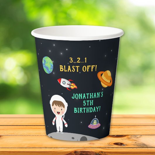 "Blast Off Astronaut - Space Birthday Party" Papieren Bekers