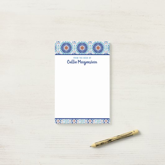 Blauw aangepaste geometrische patroonnavigatie na  post-it® notes (Op bureau)