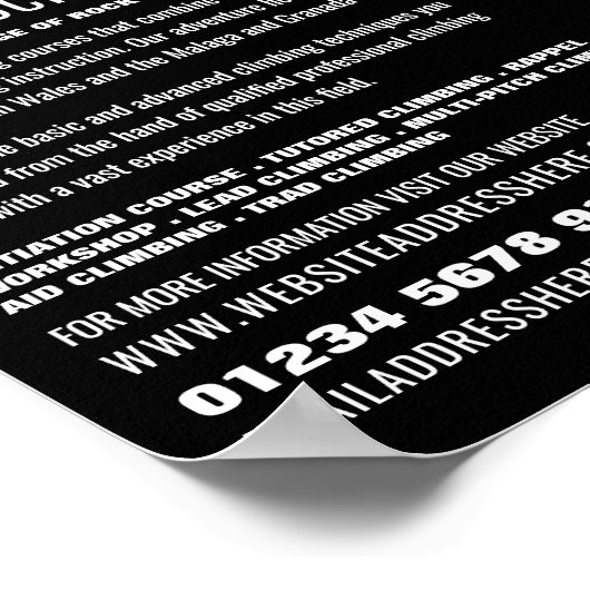 Blauw berglandschap, wandelaar en klimloopbrug poster (Hoek)