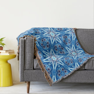 Blauw besneeuwd bloemmotief deken