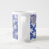 Blauw, blauw, feestdag Mok! door McBCreate Grote Koffiekop (Achterkant)