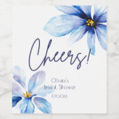 Blauw bloem Minimalistische elegante Bruidsdouche Wijn Etiket (Enkel label)