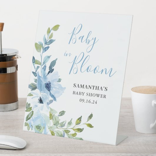 Blauw Bloemen Baby in Bloom Shower Reclamebord Met Voetstuk (Insitu)