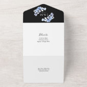 Blauw Bloemen Monogram Zwart-wit Bruiloft All In One Uitnodiging (Buitenkant)
