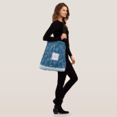 Blauw Bloemen Wildbloem Gepersonaliseerd Monogram Crossbody Tas (Op model)