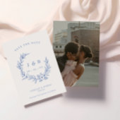  blauw bloemenkrans monogram foto save the date