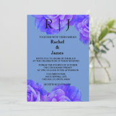 Blauw Bloemmonogram Elegant Roos Bloemen Huwelijk Kaart (Staand voorkant)