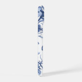 Blauw bloemmotief vintage toile-monogram iPhone 15 case (Rechterkant)