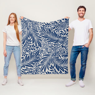 blauw bloempatroon met diverse bladeren en bloesem fleece deken
