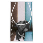 Blauw Bruin Grappig 50e Hond Close Up Klein Cadeauzakje (Achterkant)