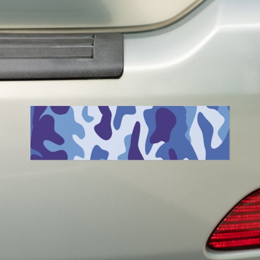 Blauw camouflage bumpersticker (Op auto)