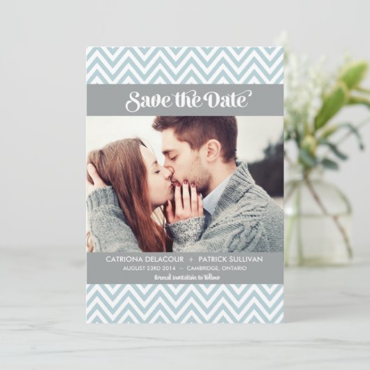 BLAUW CHEVRON PATROON | DE DATUMAANKONDIGING OPSLA KAART (Staand voorkant)