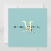 Blauw Crème Bewaar de Datum Monogram Aankondiging (Achterkant)