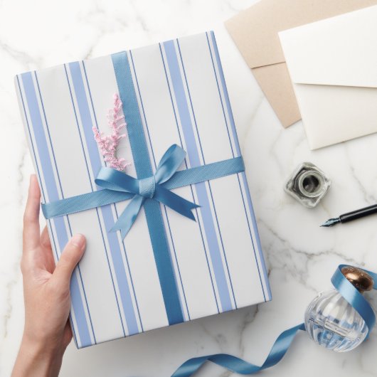 Blauw & Crèmestrepen Cadeaupapier (Geschenken)