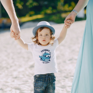 Blauw Cute Walvis Zwemt Mijn Cardio Kind T-Shirt