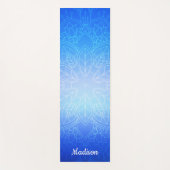 Blauw Elegant Bloemen Mandala Patroon Yoga Mat (Voorkant)