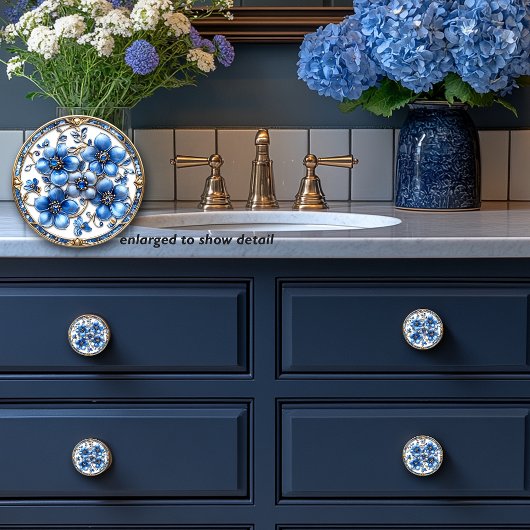 Blauw Emaille Bloemen Gouden Wijnstokken & Saffier Keramische Knop