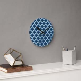 Blauw en Baby Blauw Trellis, Lattice, Quatrefoil Ronde Klok