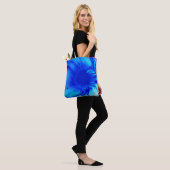 Blauw en blauwgroen abstract schilderij tote bag (Op model)