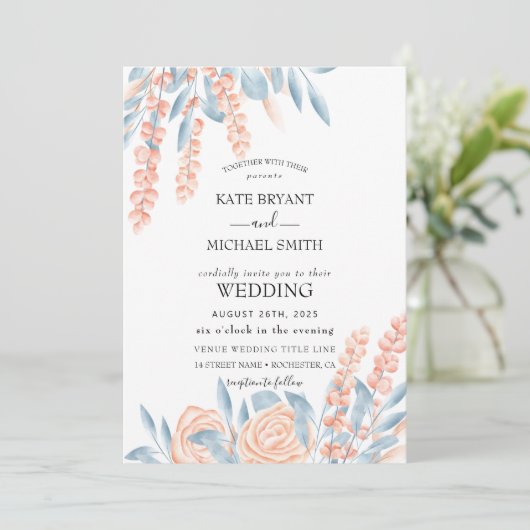Blauw en Blush Dusty Floral Wedding Kaart (Staand voorkant)